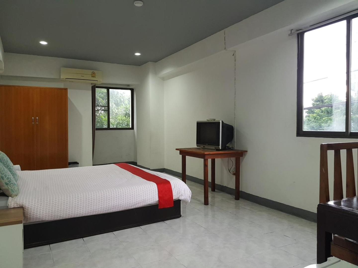 โรงแรมวินบางนา Win Bangna Hotel バンコク都 部屋 写真