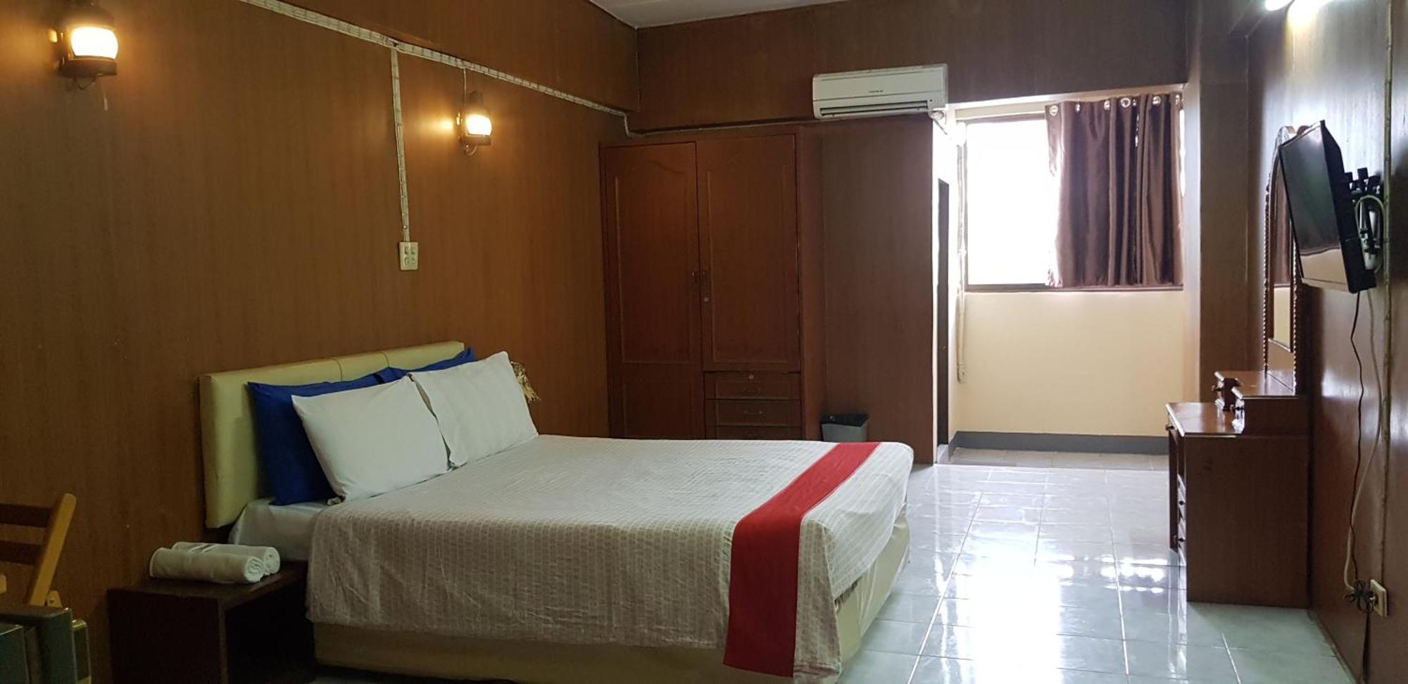 โรงแรมวินบางนา Win Bangna Hotel バンコク都 部屋 写真